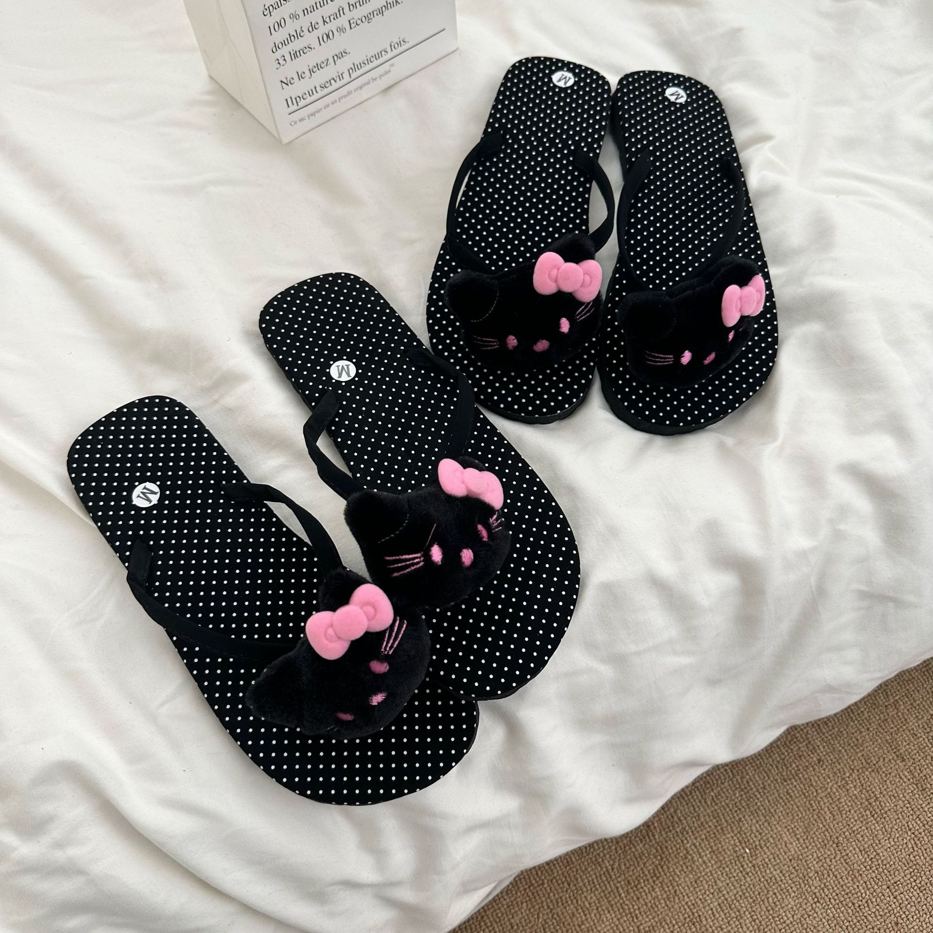 Hello Kitty Cartoon Flip-flops - Summer Kids Clothing 评论和价格